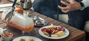 What's the Best Thing to Eat with a Hookah?